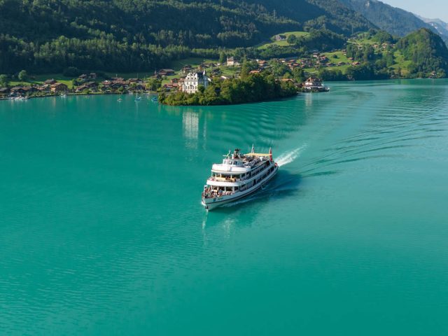 The most beautiful boat trips in Switzerland: 14 tips for special boat trips on Swiss lakes and rivers